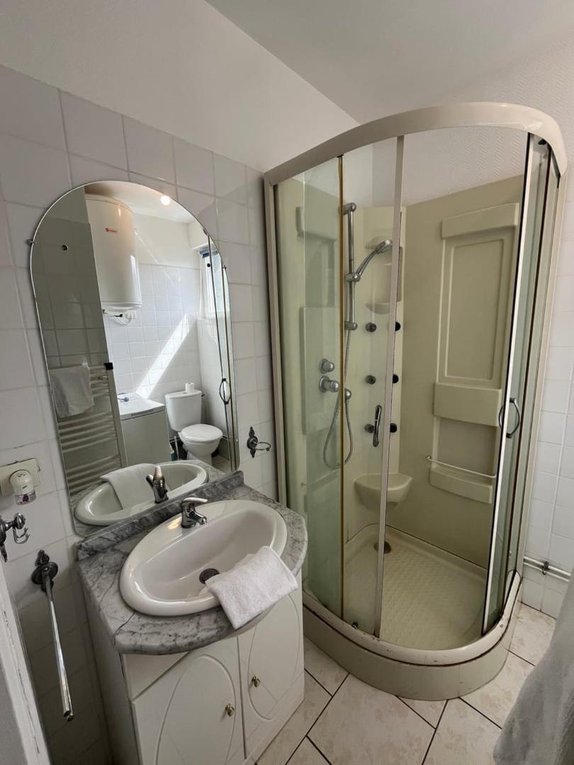 Apartament Le Fonctionnel Tours Zewnętrze zdjęcie