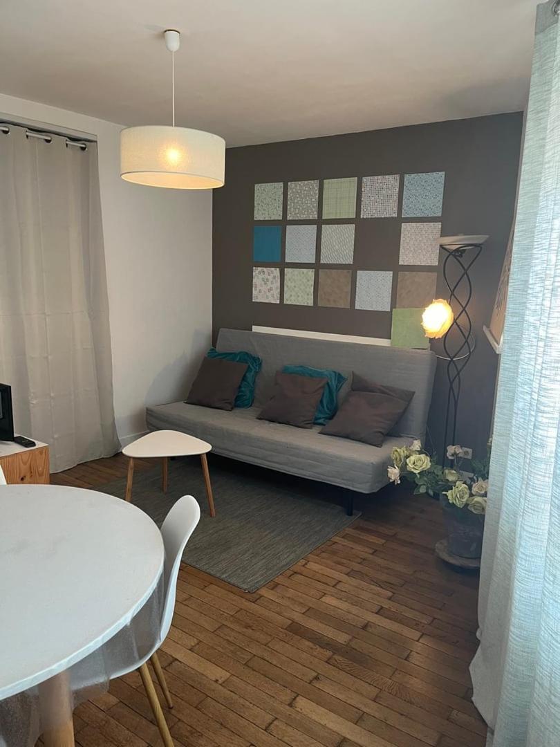 Apartament Le Fonctionnel Tours Zewnętrze zdjęcie