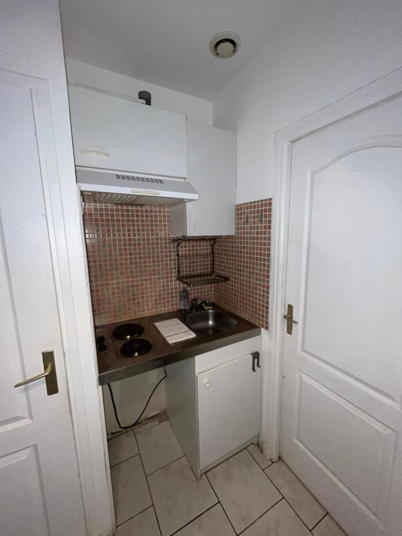Apartament Le Fonctionnel Tours Zewnętrze zdjęcie