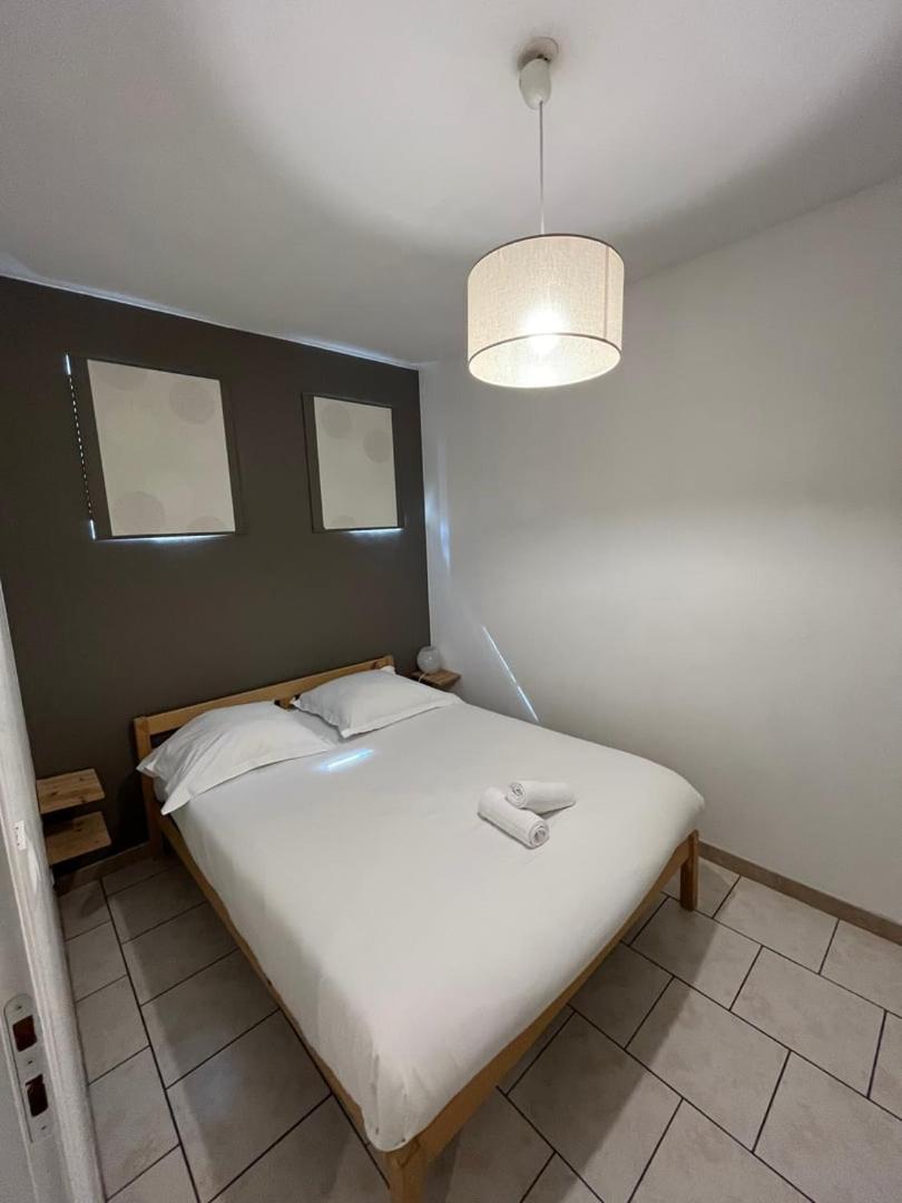 Apartament Le Fonctionnel Tours Zewnętrze zdjęcie